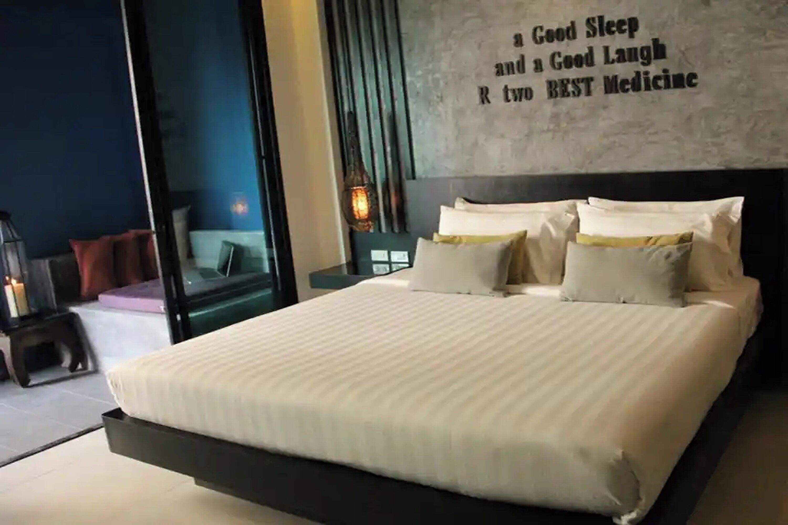 superior double room | 1 bedroom, in-room safe, desk, blackout curtains