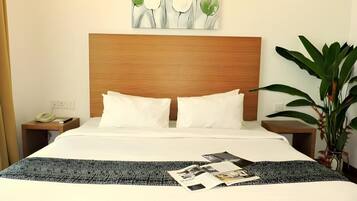 In-room safe, desk, soundproofing, iron/ironing board