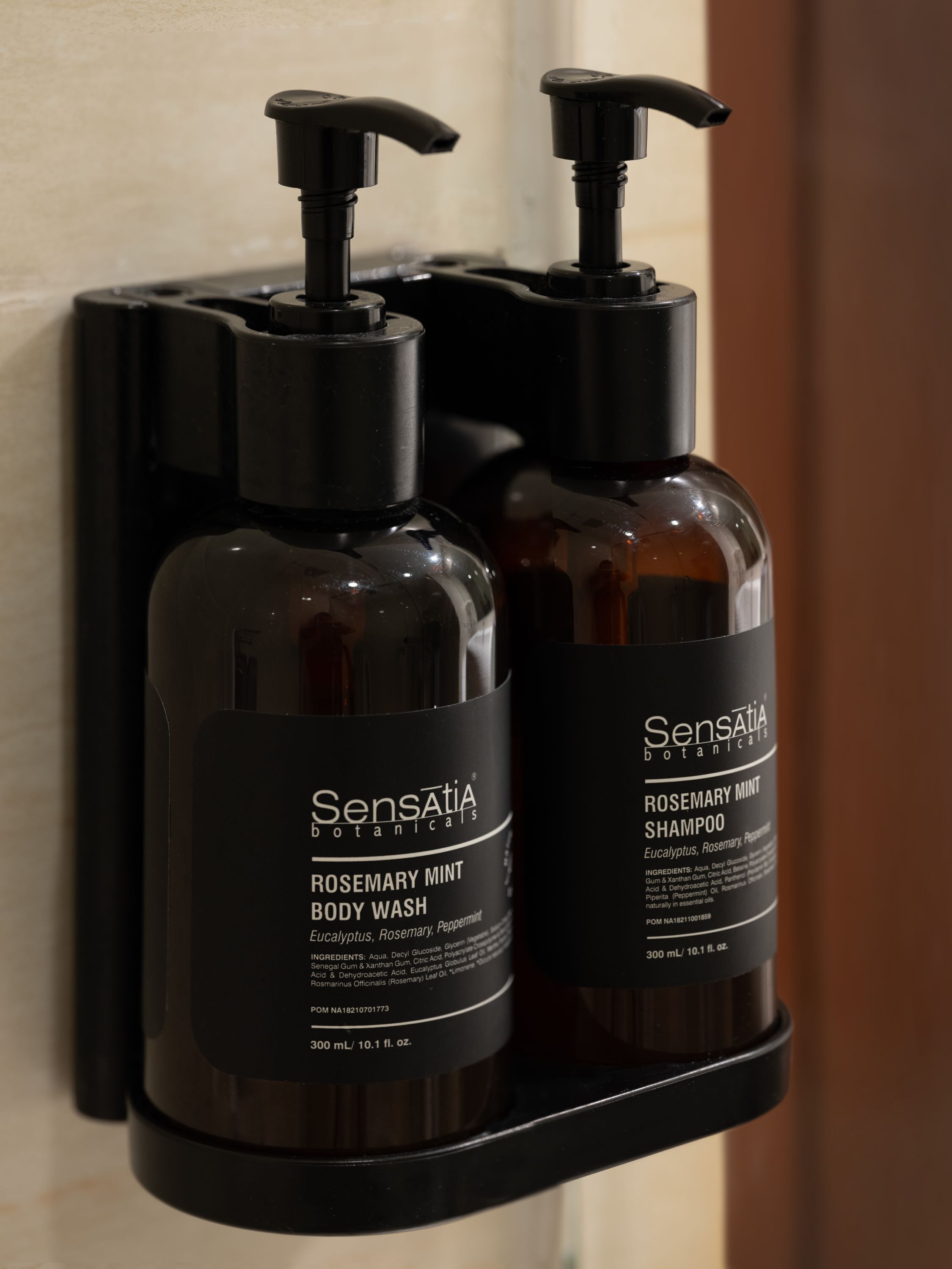 premiere room king | bathroom | shower, free toiletries, hair dryer, slippers