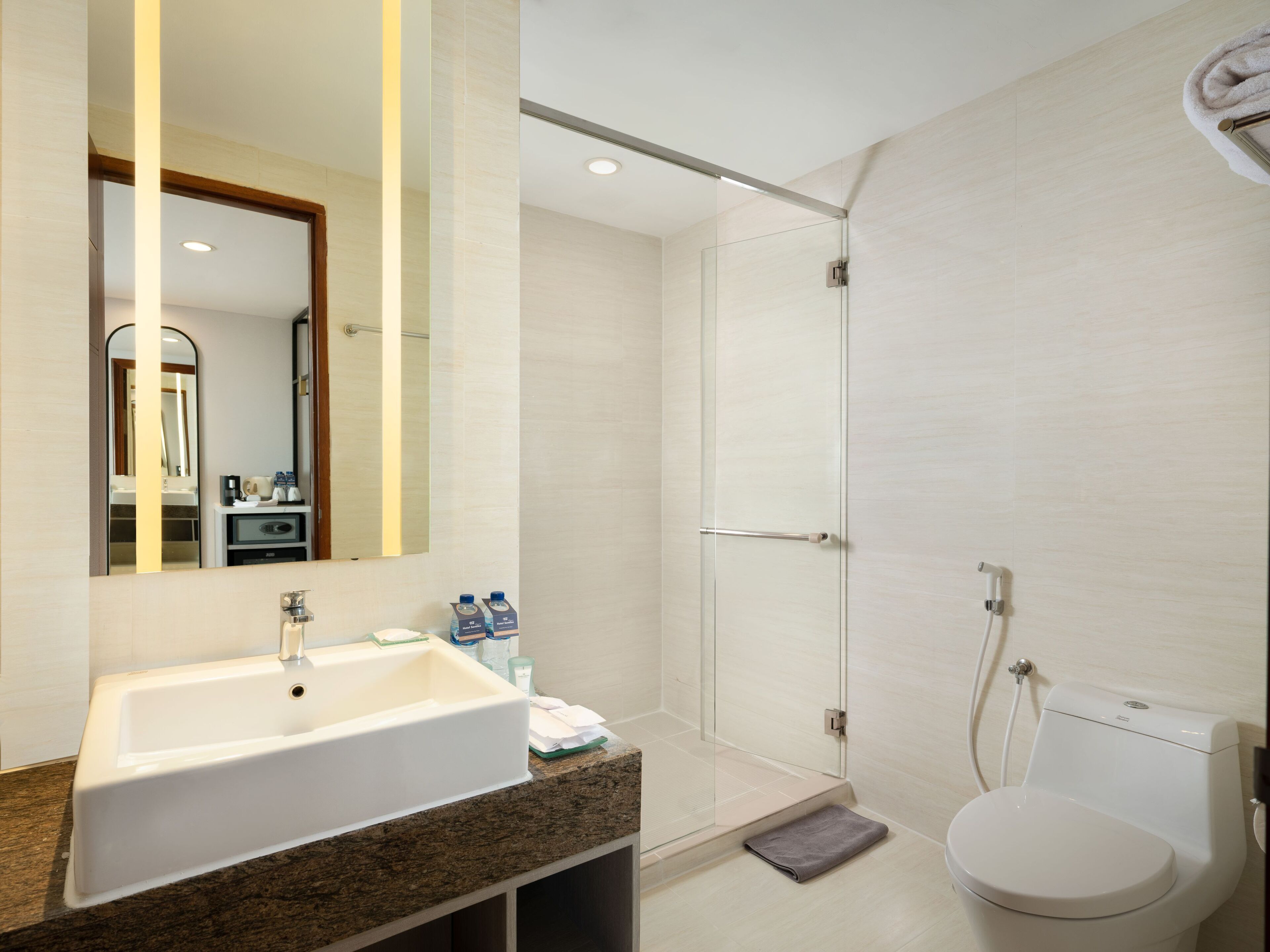 suite room | bathroom | shower, free toiletries, hair dryer, slippers