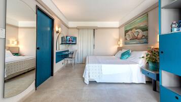 Superior Double or Twin Room | Premium bedding, in-room safe, soundproofing, free WiFi