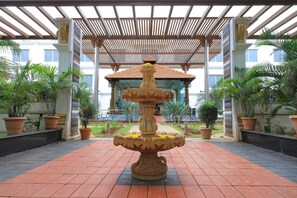 Property entrance - Jal Mahal Resort & Spa, Mysore (Mysore)