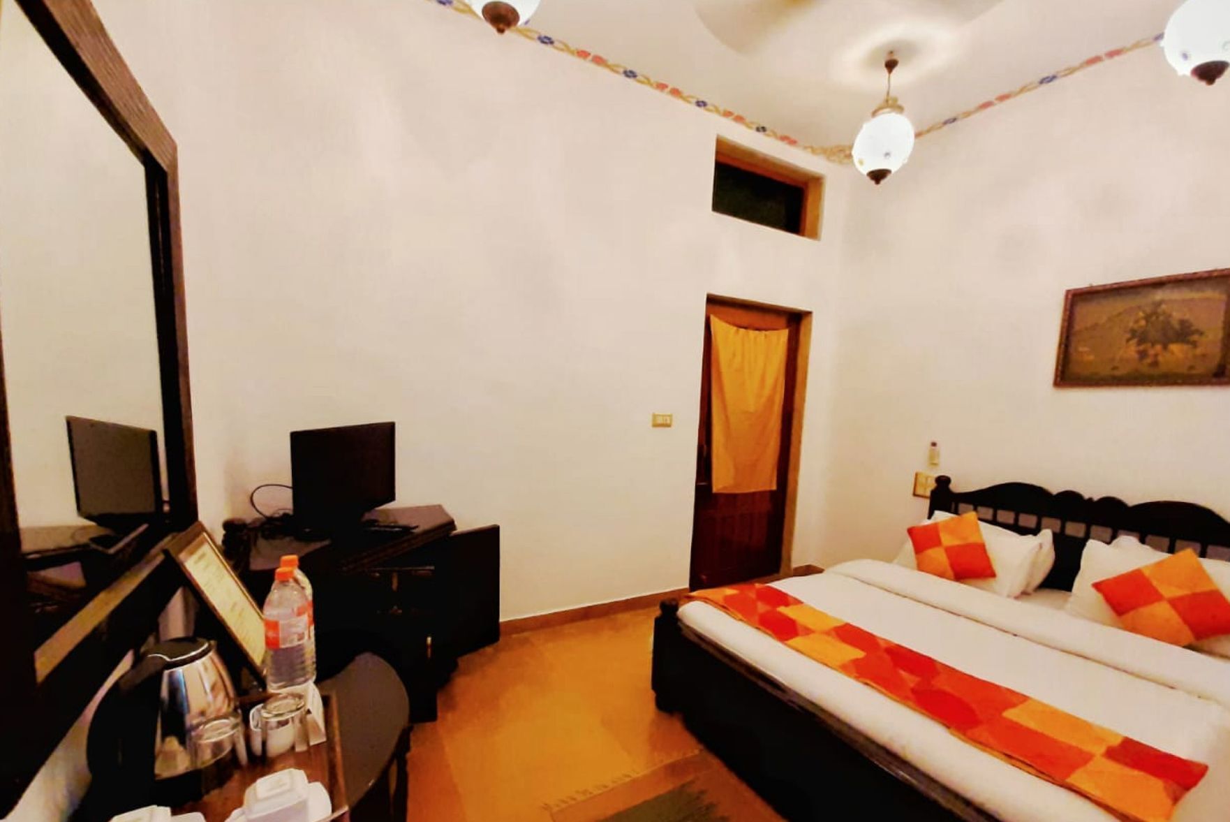 Select Comfort beds, minibar, desk, laptop workspace