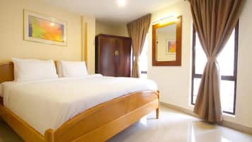 Una cassaforte in camera, una scrivania, Wi-Fi gratuito, lenzuola