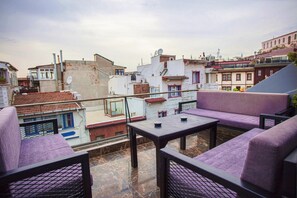 Terrace/patio - La Petite Maison (Istanbul)