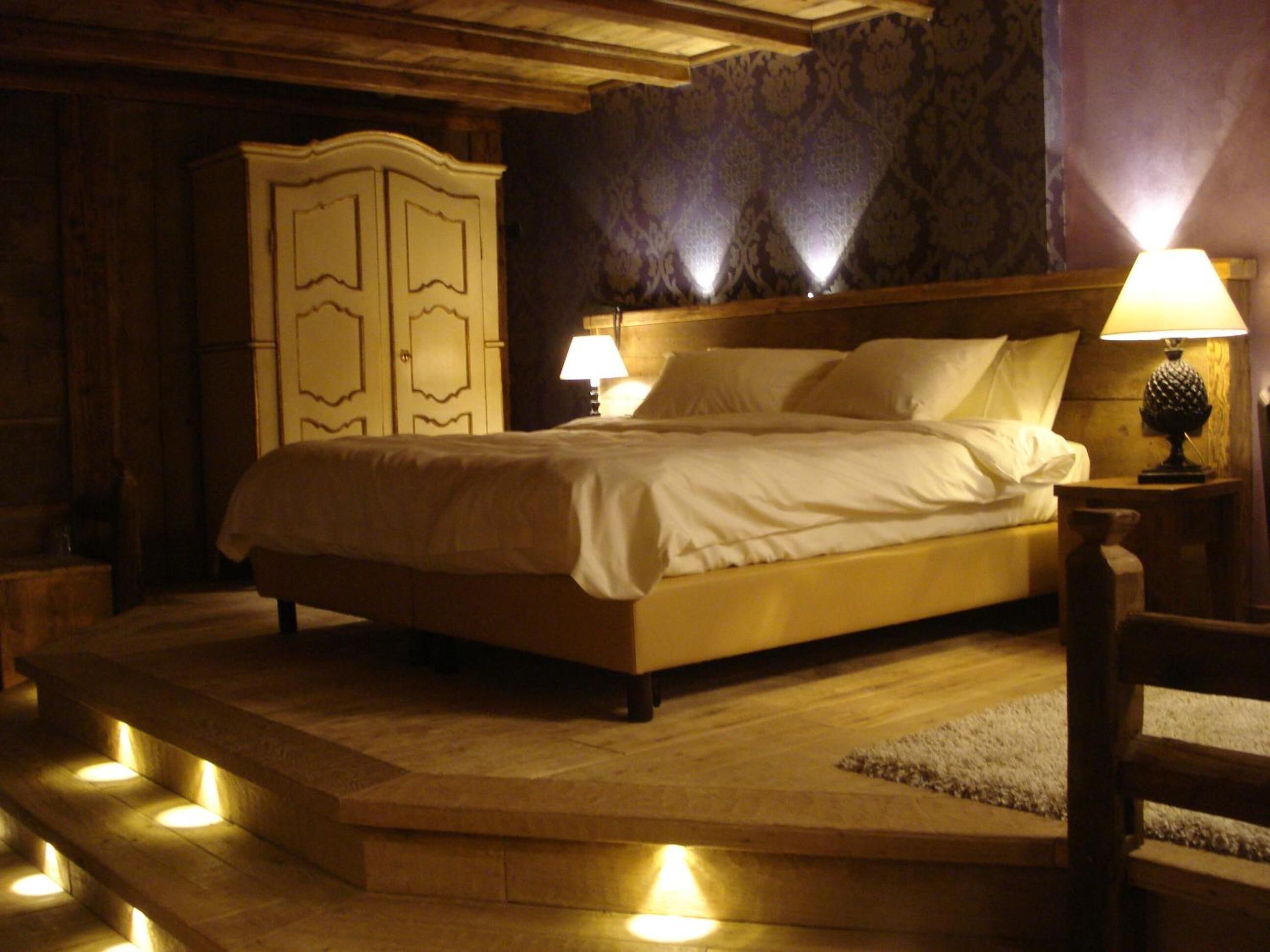 1 bedroom, premium bedding, minibar, in-room safe