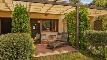 Familie vierpersoonskamer, kamers met tussendeur | Kameruitzicht