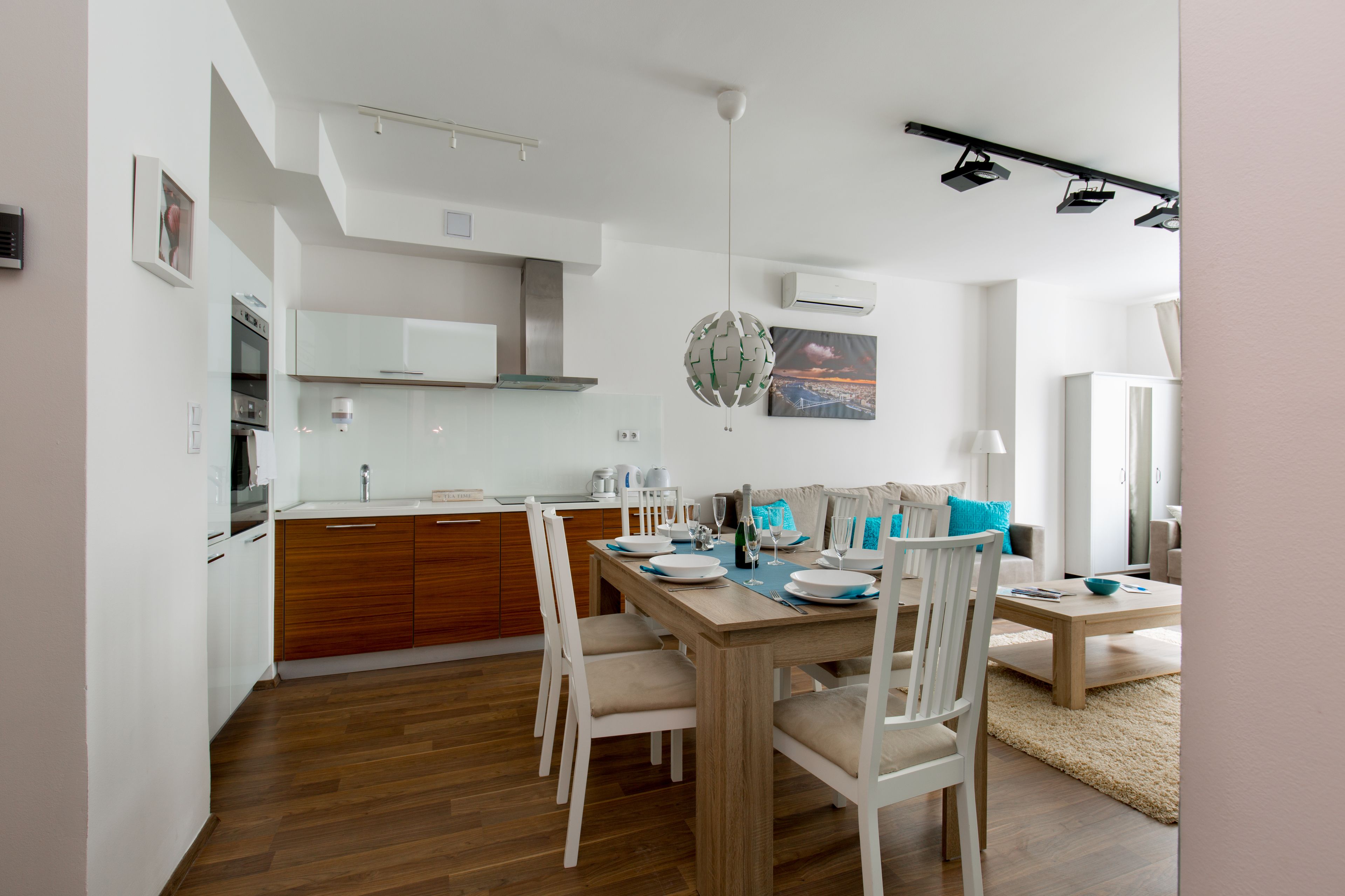 deluxe apartment, 1 bedroom(3) | blackout curtains, soundproofing, iron/ironing board, free wifi