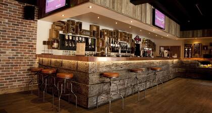 Becket Court - University of Kent - Campus Accommodation