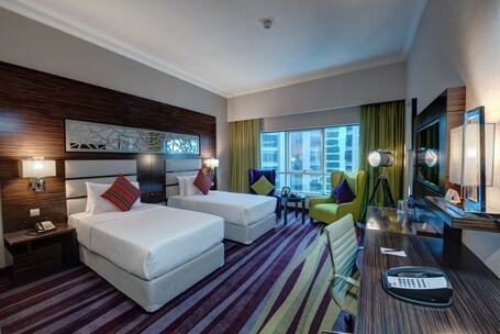 Vintage Grand Hotel - Image 4
