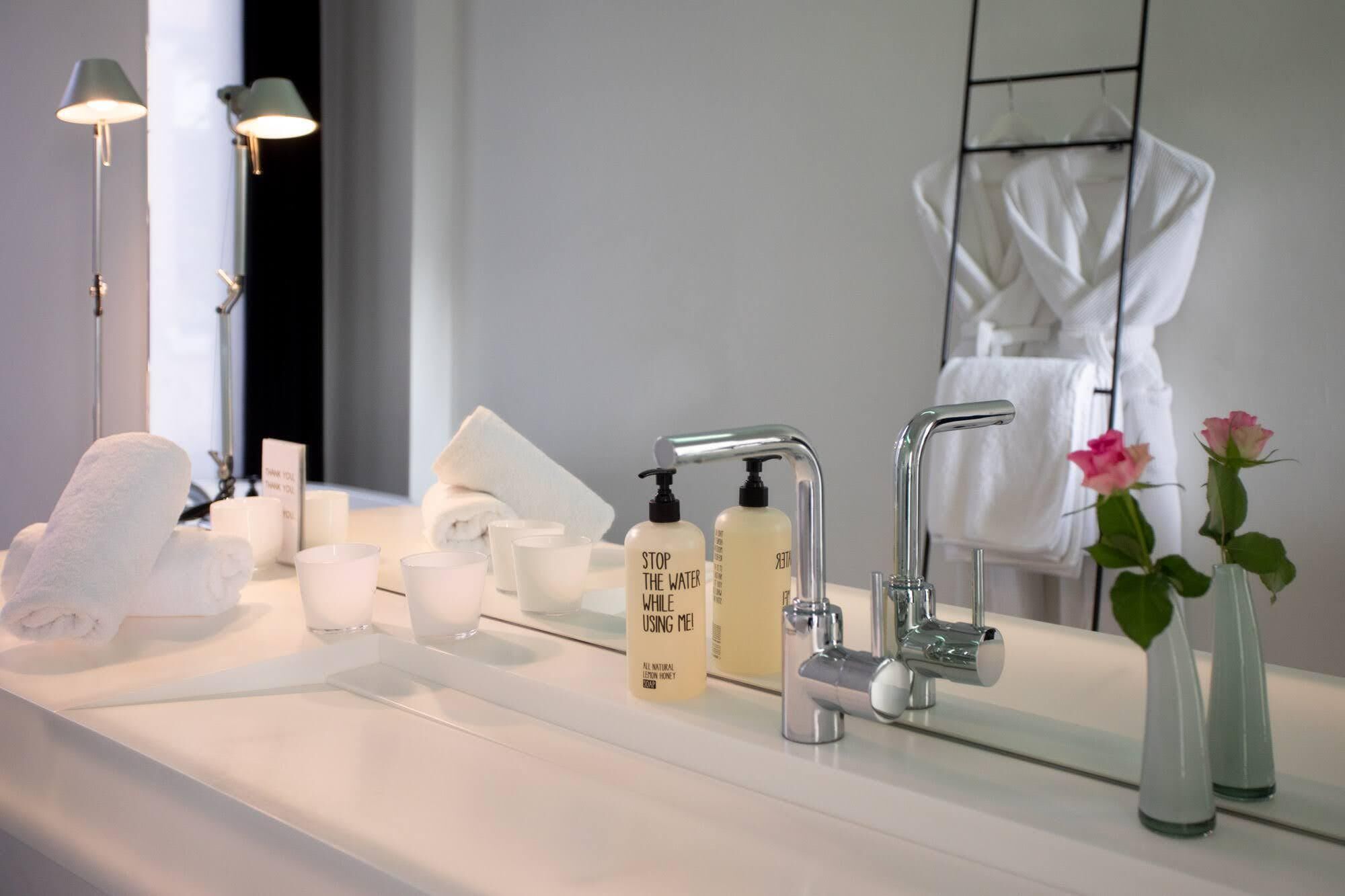 Photo - B&B Suites FEEK