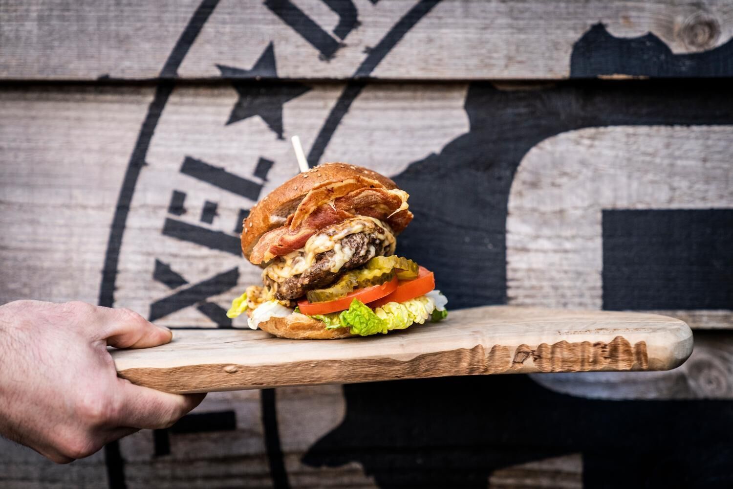 breakfast, lunch, dinner served; local cuisine