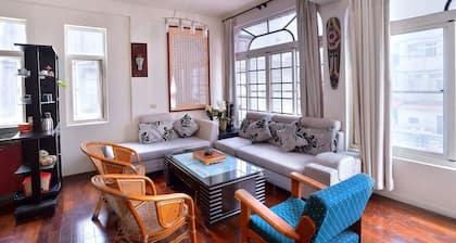 Ding Ding B & B