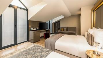 Loft familial, balcon | Literie de qualité, minibar, coffre-fort pour ordinateur portable