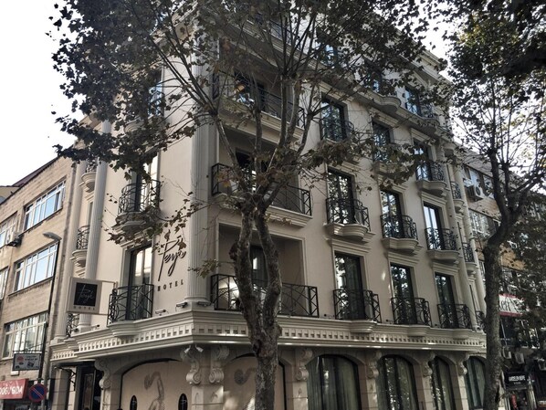 Exterior - Peyk Hotel (Istanbul)