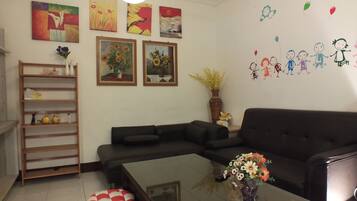 Coin salon dans le hall