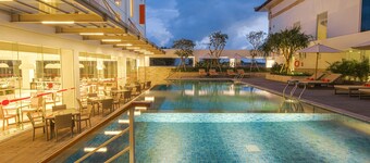 HARRIS Hotel & Conventions Denpasar Bali