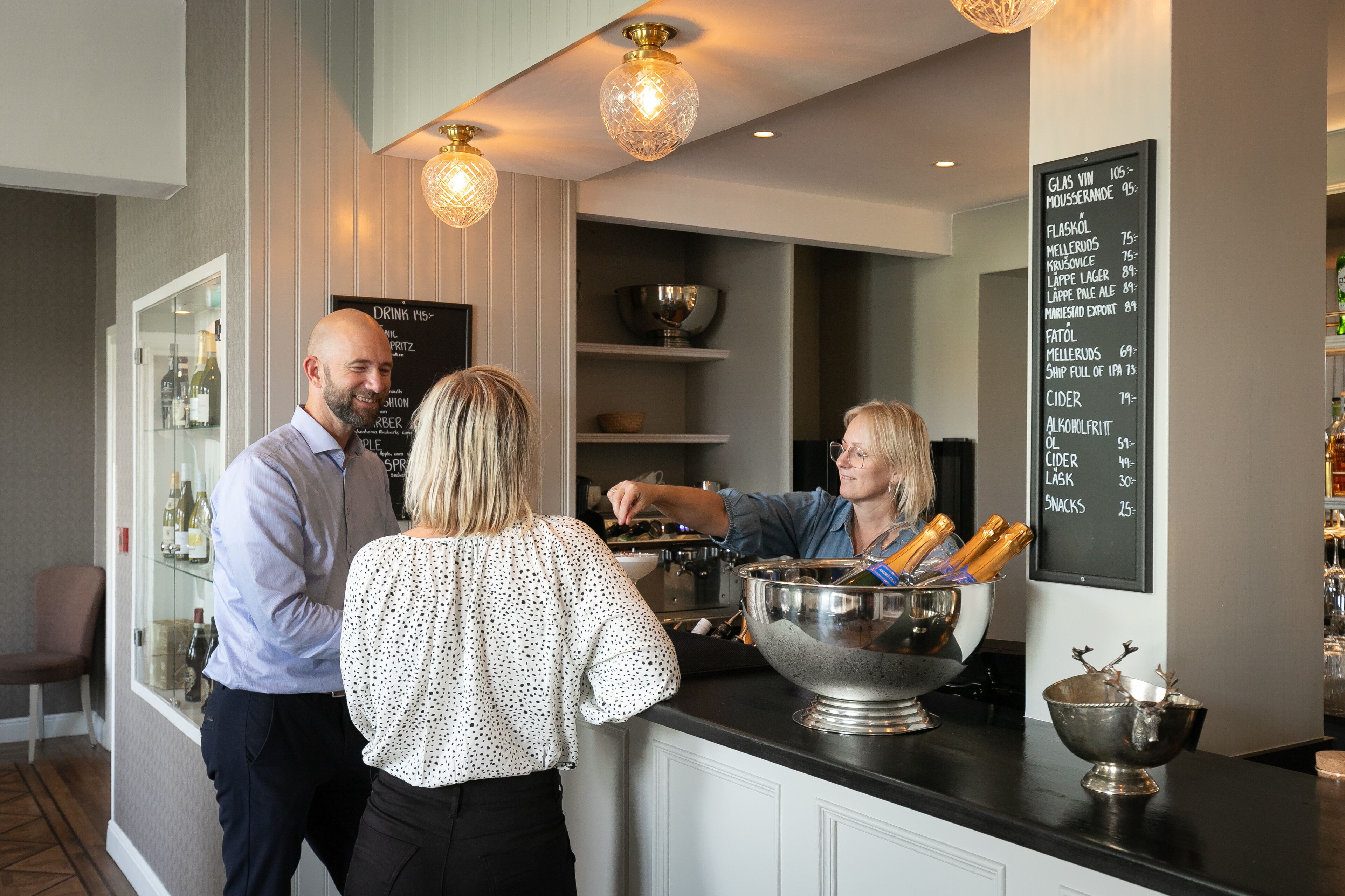 Bar (en la propiedad)