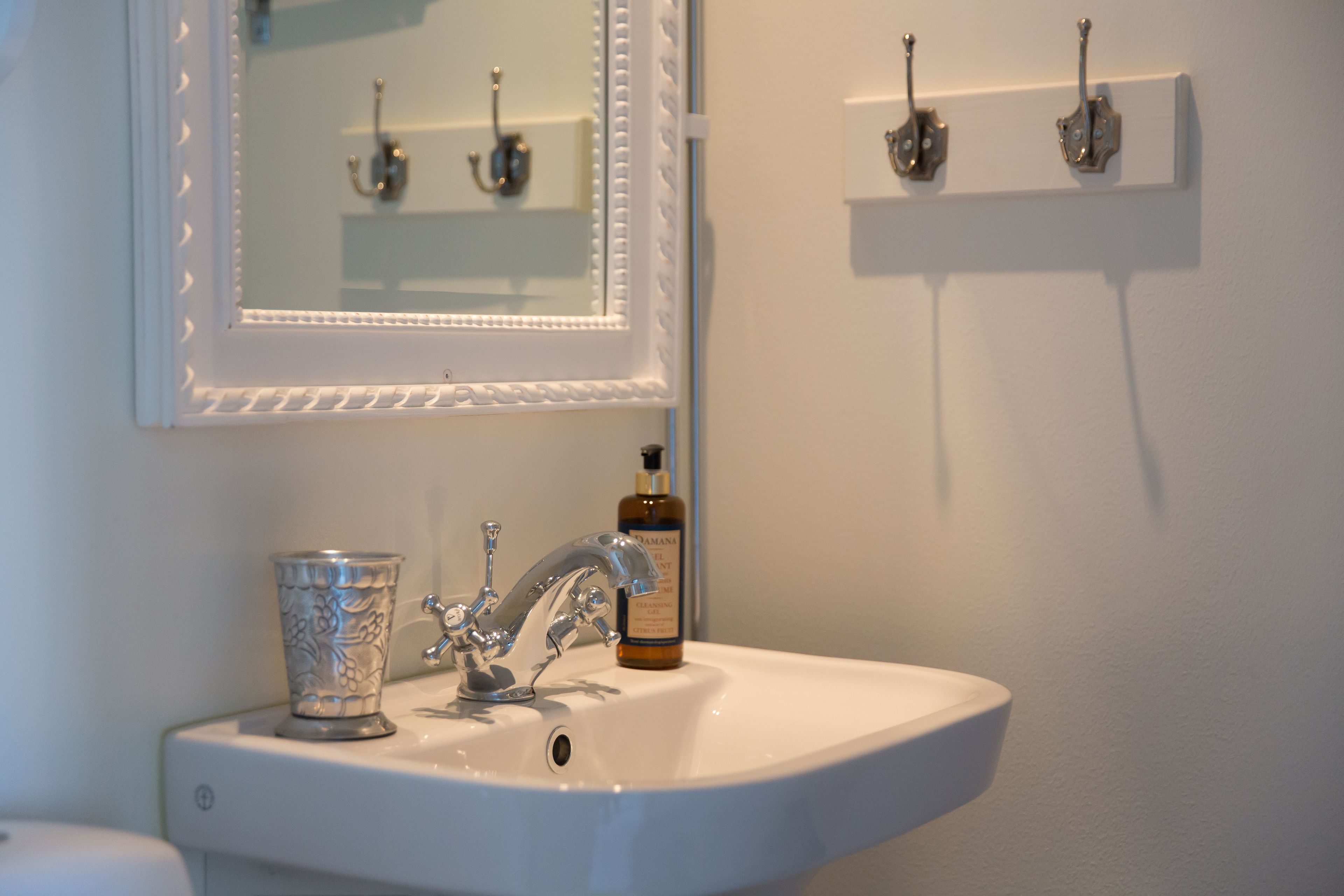 deluxe double room, 1 bedroom | bathroom sink