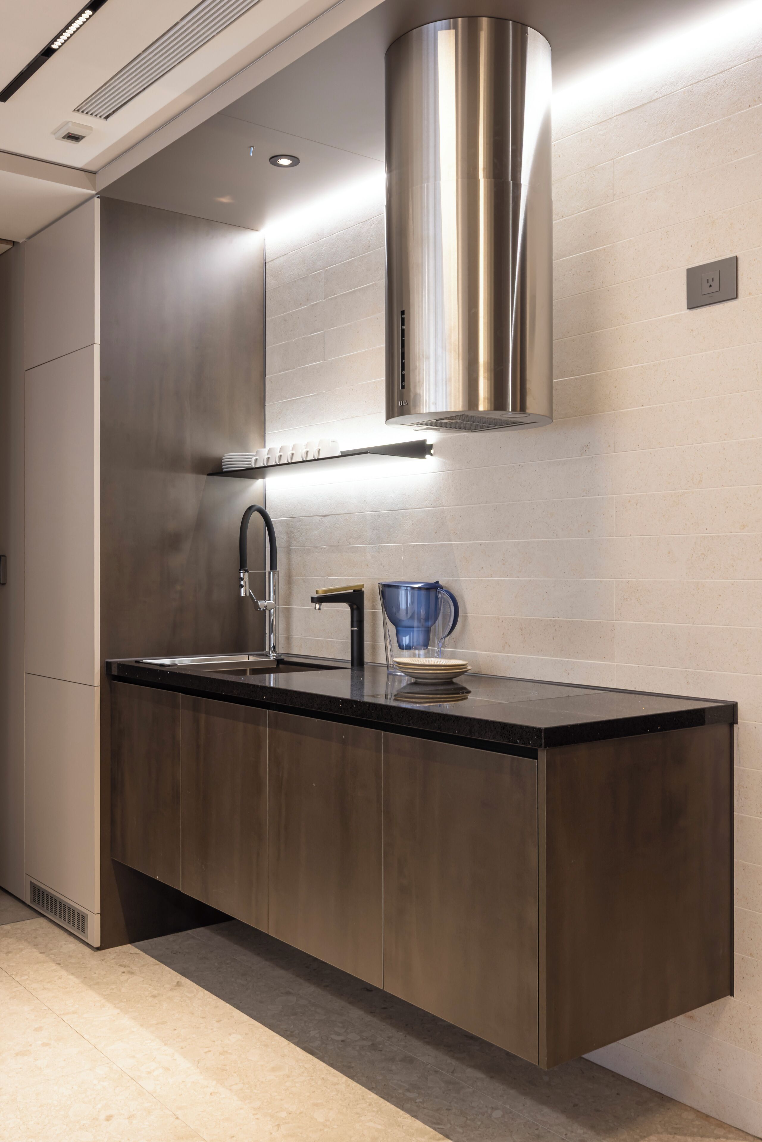 design apartment | private kitchen | fridge