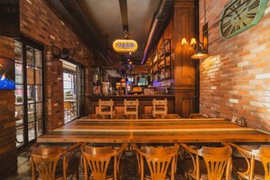 Bar (on property) - Raymar Hotels Ankara (Ankara)