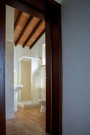 Classic Apartment, 2 Bedrooms, Hill View | 1 bedroom, Frette Italian sheets, down comforters, desk