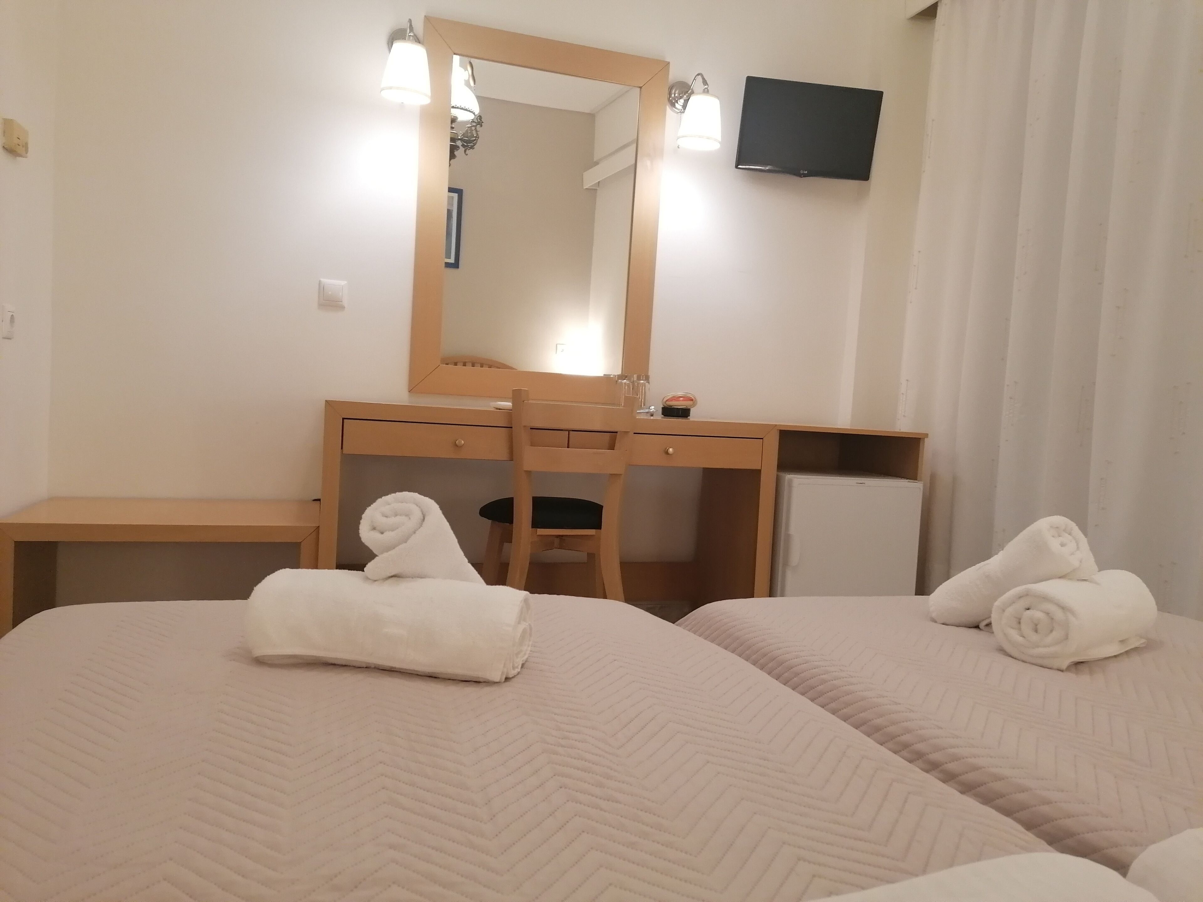 double or twin room, mountain view | minibar, in-room safe, iron/ironing board, free wifi