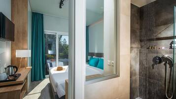 Minibar, Zimmersafe, Bügeleisen/Bügelbrett