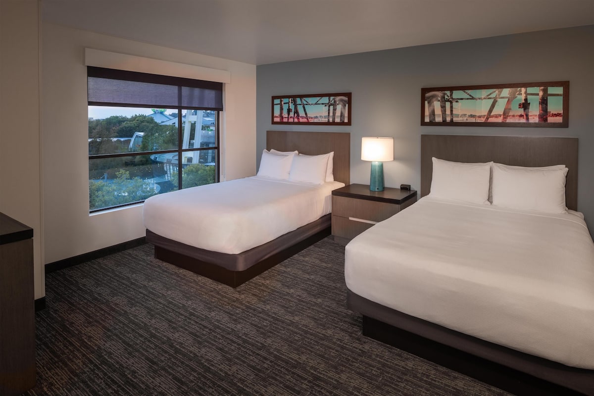 In-room safe, desk, blackout curtains, iron/ironing board