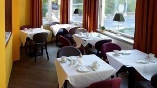 Restaurant - Hotel Zum Löwen (Bonn)