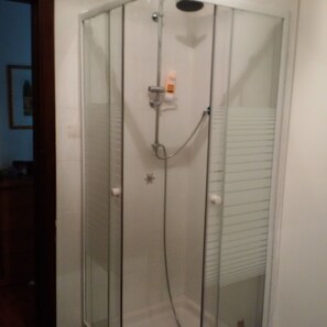 Double Room | Bathroom shower - B&B Mondello (Palermo)