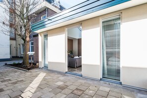 Exterior - Allure Garden Apartments (Amsterdam)