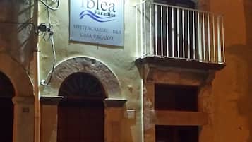 Camera Comfort con letto matrimoniale o 2 letti singoli, 1 camera da letto | Vista città