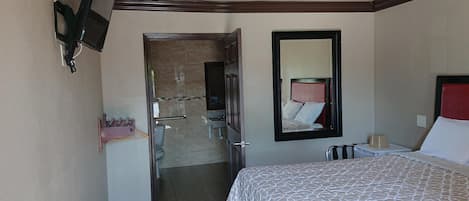 Desk, soundproofing, iron/ironing board, free WiFi