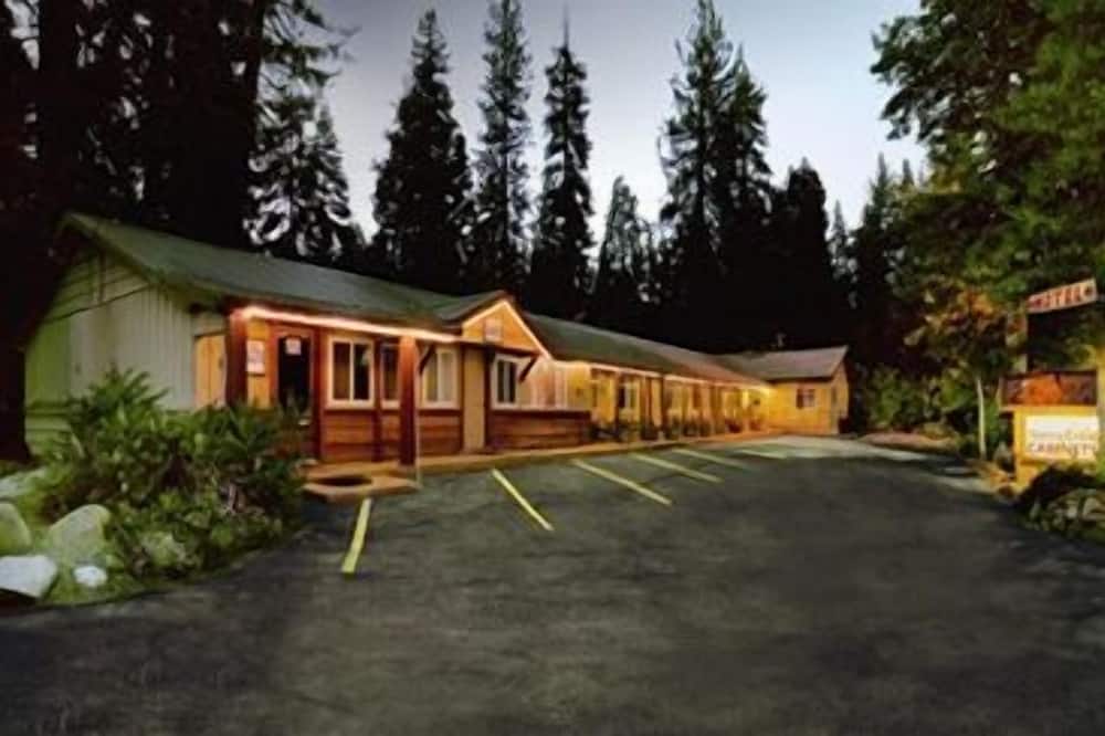 Tahoe North Shore Lodge