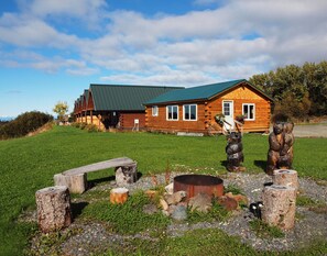 Exterior - Alaskan Suites (Homer)