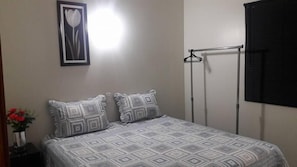 Minibar, kostenloses WLAN, Bettwäsche