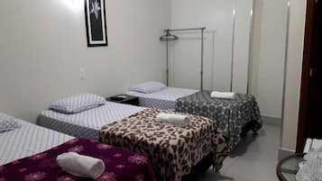 Minibar, free WiFi, bed sheets