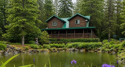Box Canyon Cabins