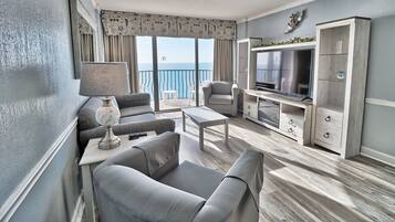 Condo, 2 Bedrooms, Bi-Level Penthouse, Balcony, Ocean View | Living room | Flat-screen TV