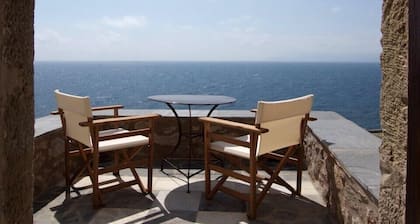Malvasia Traditional Hotel