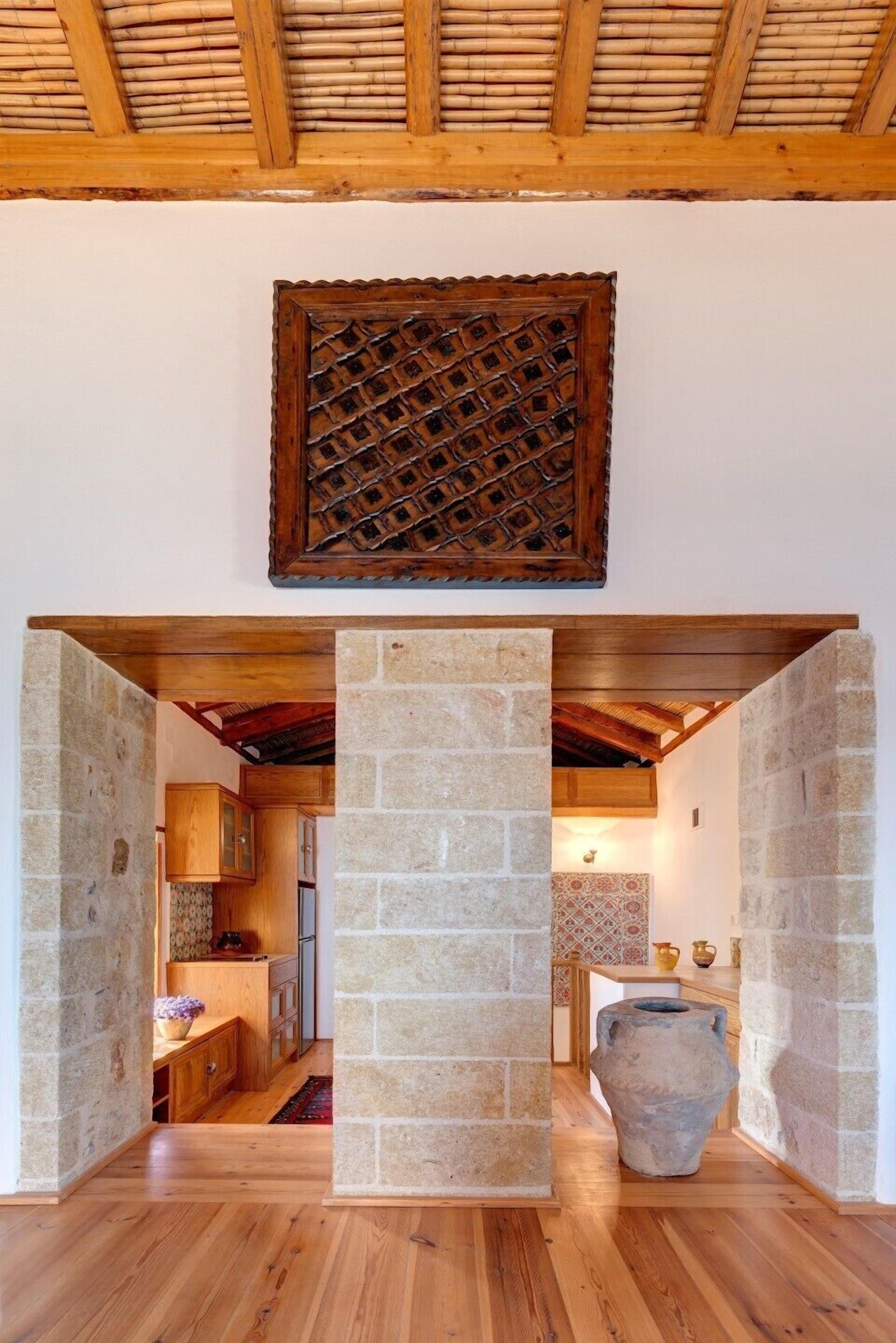 superior apartment, 2 bedrooms, balcony, sea view | living area | flat-screen tv