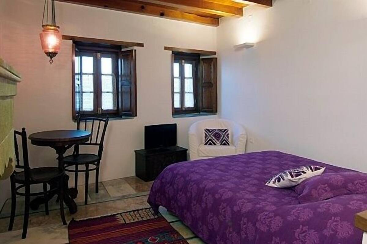 Habitación doble estándar, vista al mar | Ropa de cama de alta calidad y caja de seguridad en la habitación
