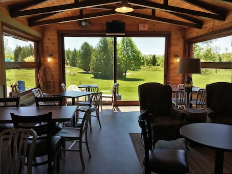 Free daily continental breakfast. Open Hearth Lodge
