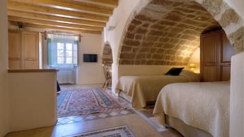 Family Apartment | 1 bedroom, bed sheets