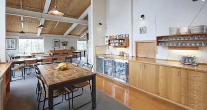 Ripparoo Ski Lodge