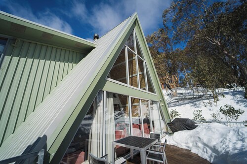 Ripparoo Ski Lodge