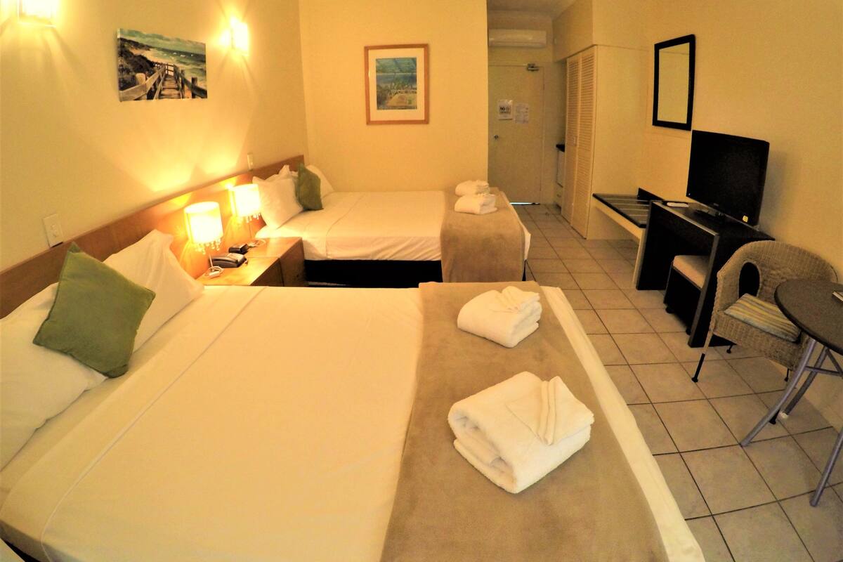 1 bedroom, desk, soundproofing, iron/ironing board