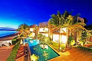 屋外プール