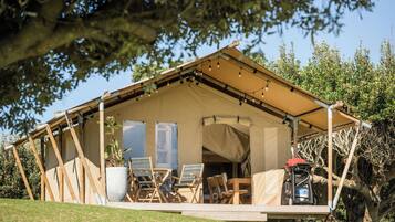 Deluxe Ocean View Safari Tent - No Ensuite | Terrace/patio